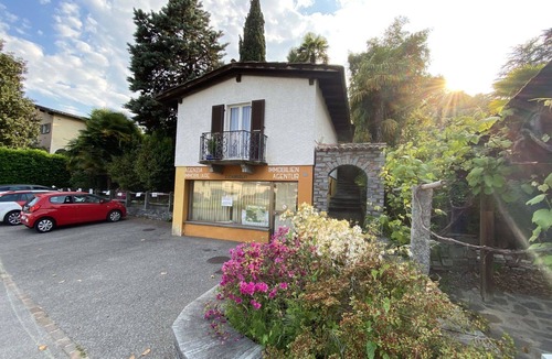 Losone House | Beautiful villa for 2 people with WIFI, TV, patio, pets allowed, panoramic view and parking