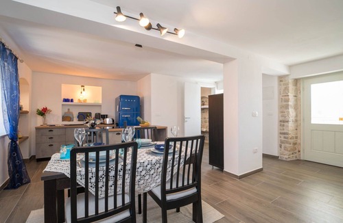 Fiorini House | Beautiful villa for 5 guests with A/C, private pool, WIFI, TV, terrace and pets allowed