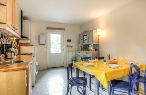 Dinard House | Beautiful villa for 5 people with WIFI, TV, terrace and pets allowed