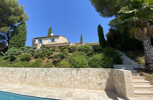 La Croix-Valmer Villa | Beautiful villa with sea view, infinity pool