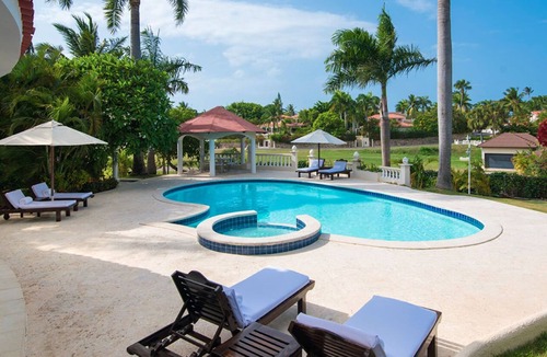 Costambar Villa | Beautiful Villa in Resort Community!