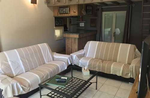 Cuxac-dʼAude House | Beautiful villa in the vineyards