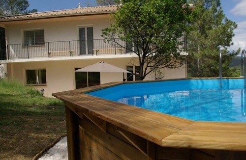 Montarnaud Villa | beautiful villa in a quiet pine forest