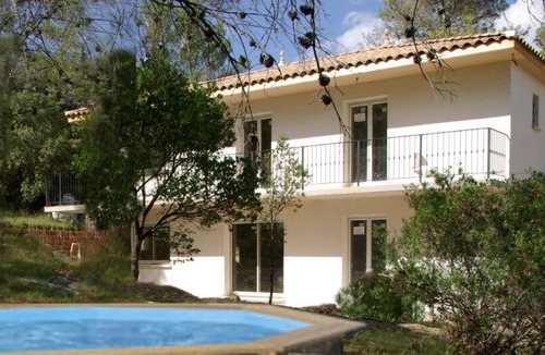 Montarnaud Villa | beautiful villa in a quiet pine forest