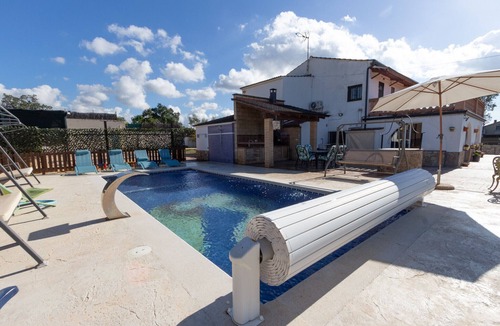 Sils Villa | Beautiful villa just 25 km from the beach of Lloret de Mar