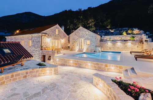 Popovici Villa | Beautiful Villa Mediterranean Estate