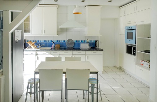 Perols Villa | Beautiful villa with pool, 5 minutes from the beach, air conditioning. Quiet!