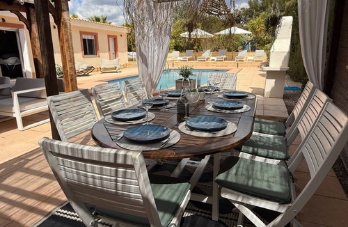 Hoya de los Patos Villa | Beautiful villa with pool ideal for 1 or 2 families