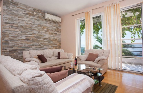 Moca Villa | Beautiful villa with sea view MAPUTM