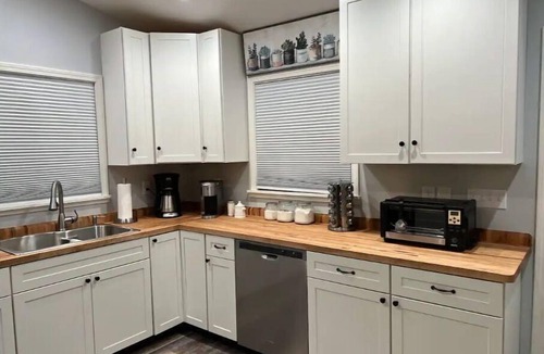 Le Roy House | Beautiful Village of LeRoy Home