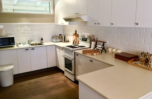 Eurunderee House | Beautiful Vineyard Accommodation