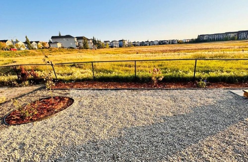 Southeast Calgary House | Beautiful walk out basement suit in south east Calgary