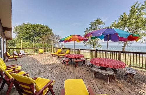 Fancher Cottage | Beautiful water front with spectacular sunsets