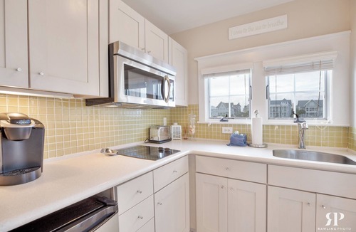 Bald Head Island Cottage | Beautiful Waterfront Cottage