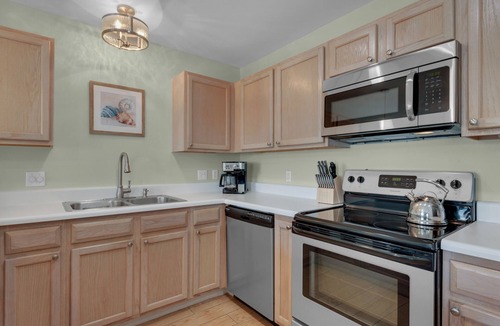 Crystal Beach Condo | BEAUTIFUL WATER VIEWS ~ RELAXING COASTAL DECOR!