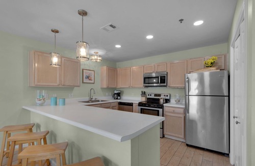 Crystal Beach Condo | BEAUTIFUL WATER VIEWS ~ RELAXING COASTAL DECOR!