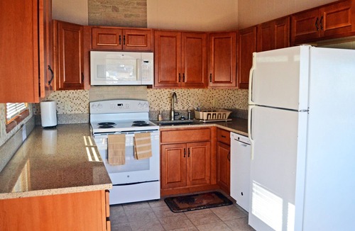 Mystic House | Beautiful Water Views!