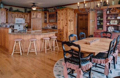 Petoskey House | Beautiful Waterfront Property