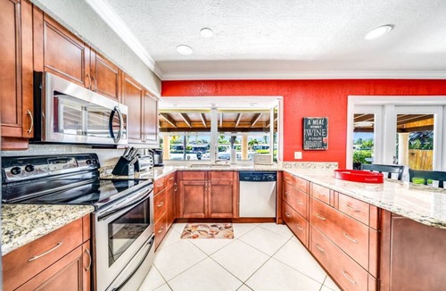 Cypress Lakes House | Beautiful & Waterfront , Gorgeous Intercostal Home