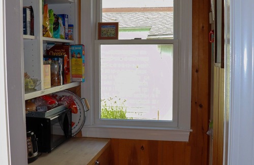 Branford House | Beautiful Waterfront Beach House