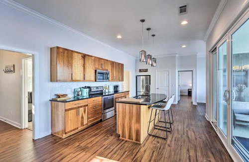 Shorterville House | Beautiful Waterfront Getaway with Dock!