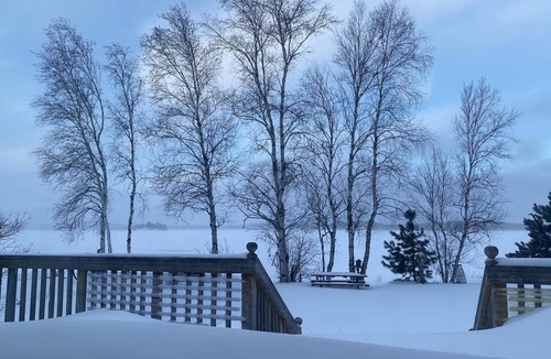 Ignace House | Beautiful Waterfront home on Lake Agimak