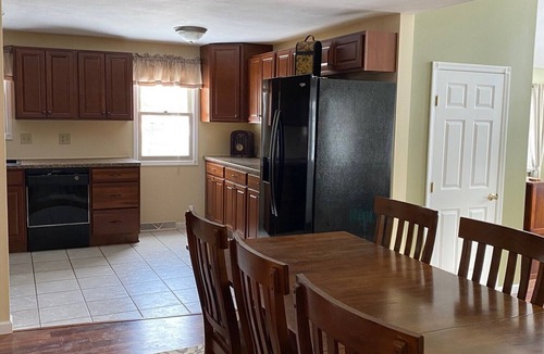 Blossvale House | ~BEAUTIFUL WATERFRONT HOME, SYLVAN BEACH~