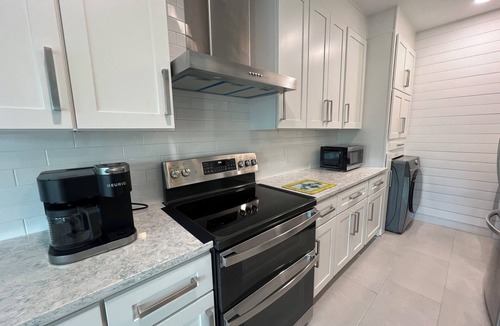 Bradenton Apartment | Beautiful Waterfront Condo on Bradenton Riverwalk