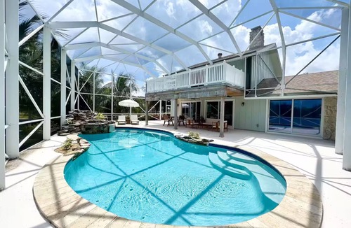 Hobe Sound House | Beautiful Waterfront Property
