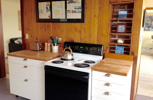 South Colby House | Beautiful Waterfront Views on Vashon Island