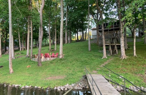 Cadiz House | Beautiful Waterfront, w/Dock, Firepit, Hot tub