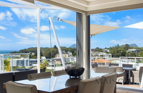 Nelson Bay Apartment | Beautiful Waterview Penthouse