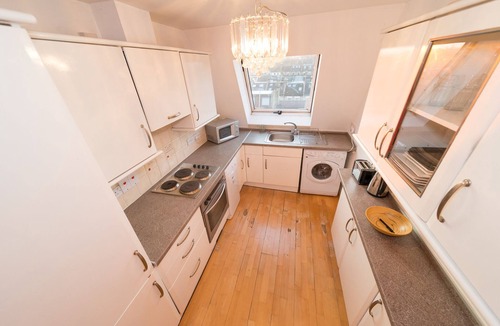 Kensal Green Apartment | Beautiful West Ken One Bed Apartment