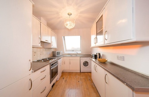 Kensal Green Apartment | Beautiful West Ken One Bed Apartment