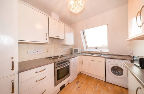 Kensal Green Apartment | Beautiful West Ken One Bed Apartment
