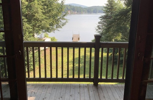 Caroga Lake House | Beautiful Year Round Lake Front Retreat