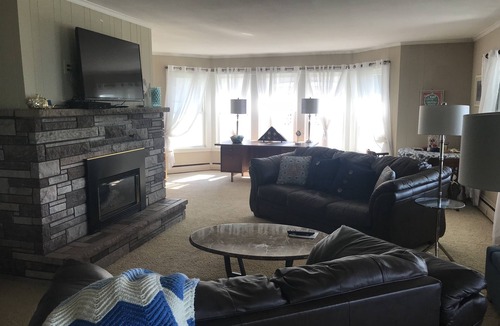 Melrose Park House | Beautiful year round home at the foot of Owasco Lake