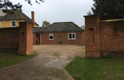 Walsham-le-Willows Apartment | Beautifully appointed & cosy self contained annexe