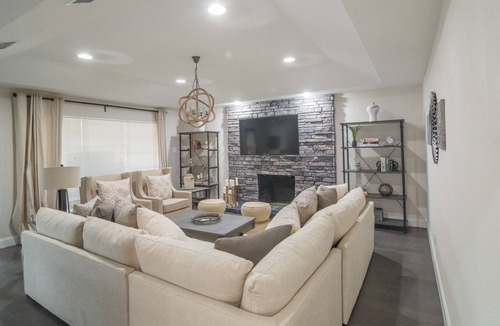 Plano House | Beautifully Designed 3 Bedroom home in Plano TX