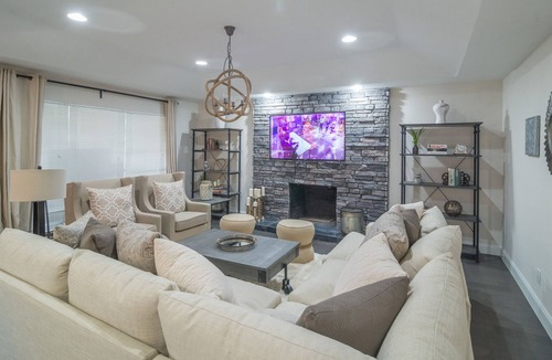 Plano House | Beautifully Designed 3 Bedroom home in Plano TX