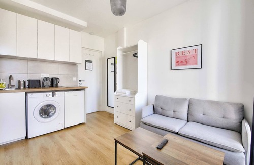 Petit-Ivry Apartment | Beautifully furnished cosy studio with a street view