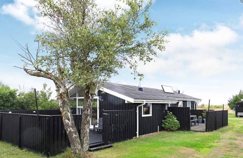 Nordstrand Cottage | Beautifully located close to Palmestrand and Elling Å - child friendly