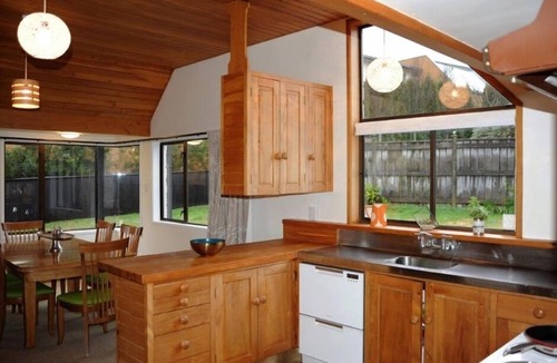 Masterton Cottage | Beautifully presented townhouse