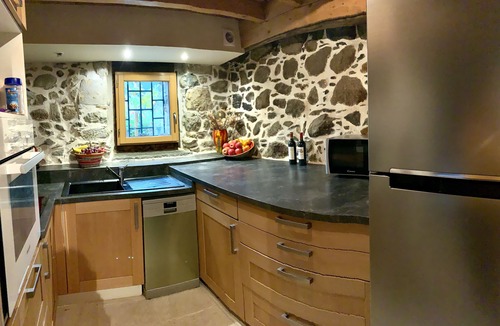 Arras-en-Lavedan House | Beautifully renovated 18th century house