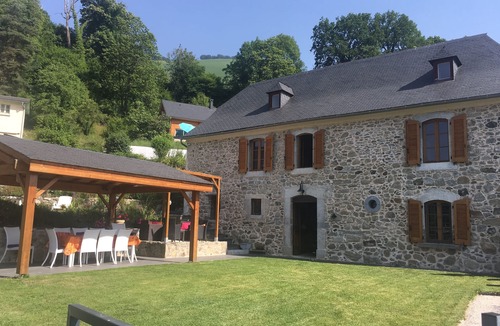 Arras-en-Lavedan House | Beautifully renovated 18th century house