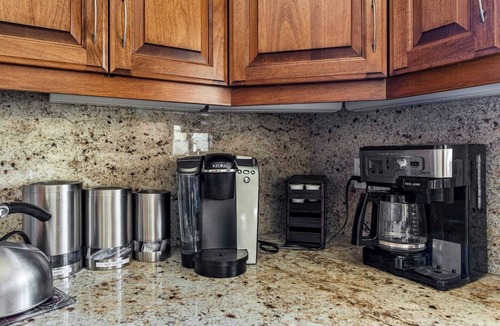 Lake Arrowhead Cottage | Beautifully Remodeled Kitchen Peaceful Mountain Views Sutter by Avantstay