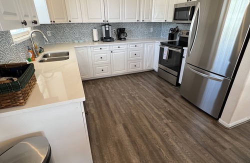 Galveston House | Beautifully remodeled canal home, short walk from beach! Pet friendly, WiFi