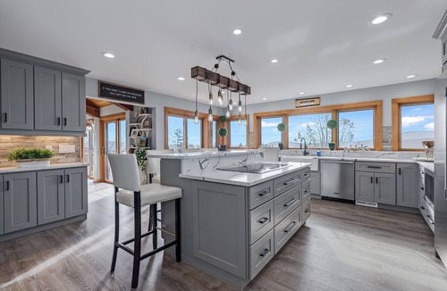 Bromley Mountain House | Beautifully Remodeled VT Mountain Oasis with Stratton Views and private Hot Tub