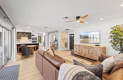 Indian Waters House | Beautifully Renovated Canal Front Home