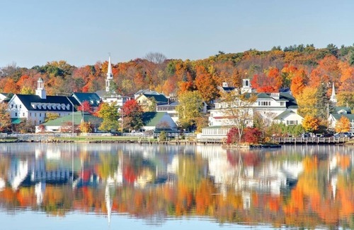 Weirs Beach Condo | Beautifully renovated condo in the center of it all! FREE WIFI